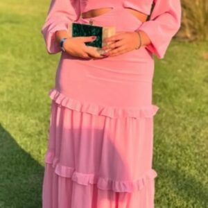 ALQUILER VESTIDO ROSA MANGAS LARGAS ESPALDA CRUZADA TALLE P