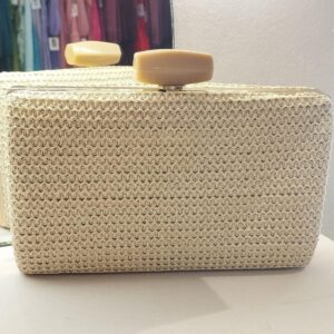 ALQUILER SOBRE BEIGE YUTE