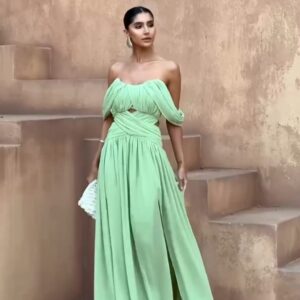 ALQUILER VESTIDO VERDE MANZANA CUELLO BOTE COSTADO ABIERTO TALLE M