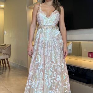 ALQUILER VESTIDO ROSE LENTEJUELAS COSTADO ABIERTO TALLE P