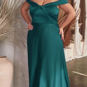 ALQUILER VESTIDO VERDE MANGAS CAIDAS TALLE XG