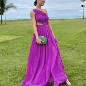 ALQUILER VESTIDO MAGENTA 1 HOMBRO, ABERTURA EN CINTURA TALLE P