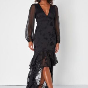 ALQUILER VESTIDO NEGRO MIDI MANGAS LARGAS TALLE M