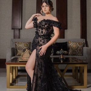 ALQUILER VESTIDO NEGRO FLORES 3D TALLE XG